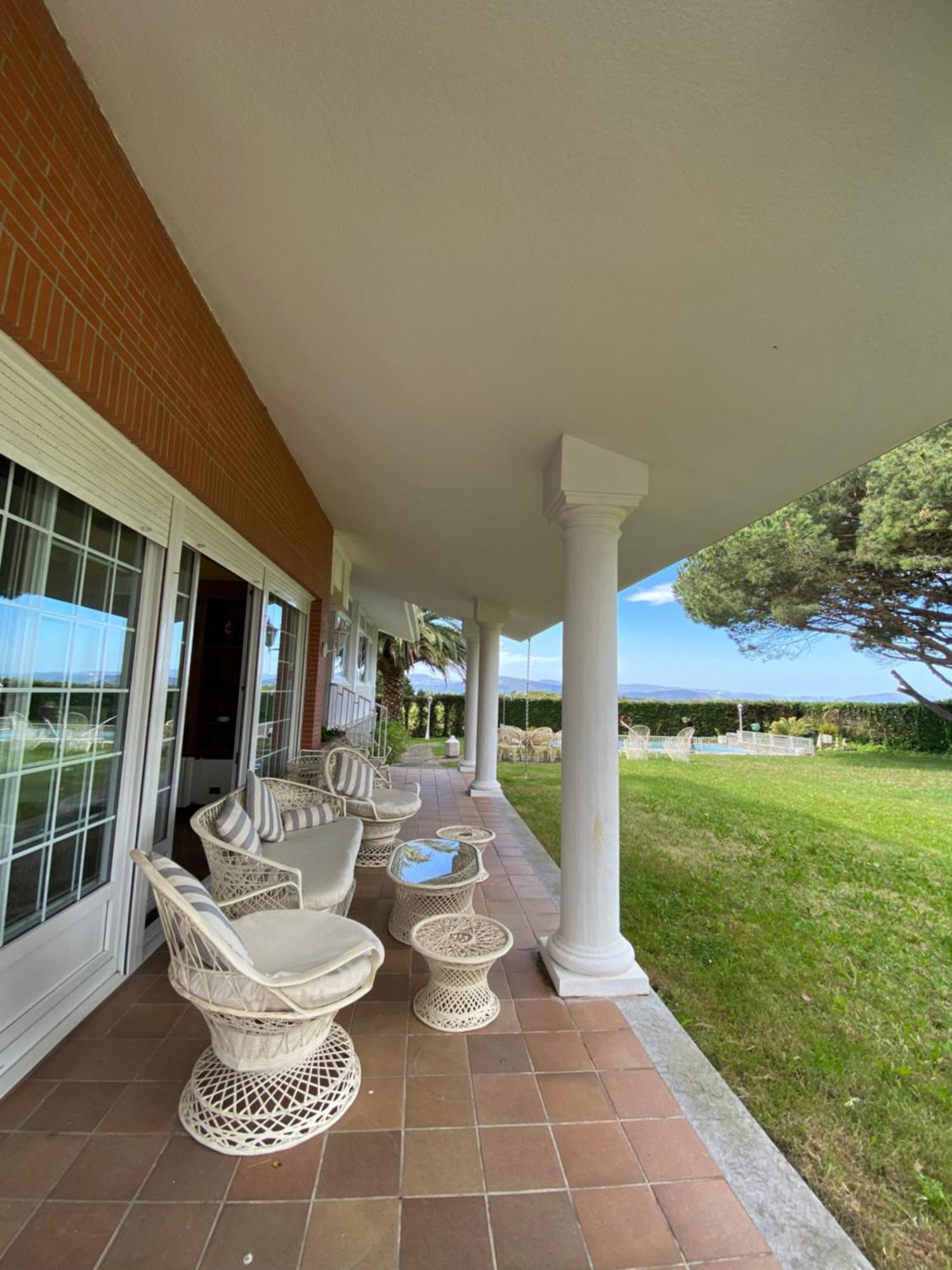 El Tejado De Santa Ana Guest House Barrika Eksteriør bilde