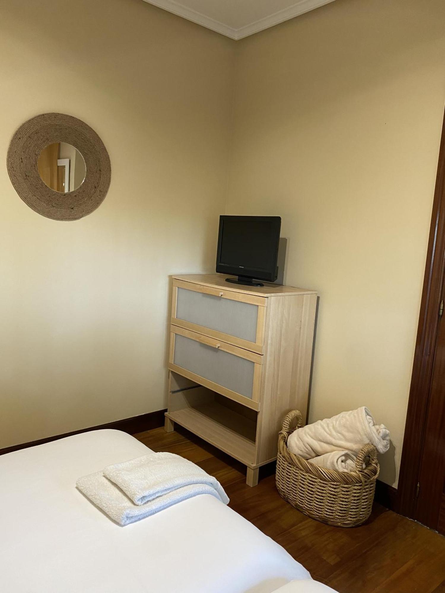 El Tejado De Santa Ana Guest House Barrika Rom bilde